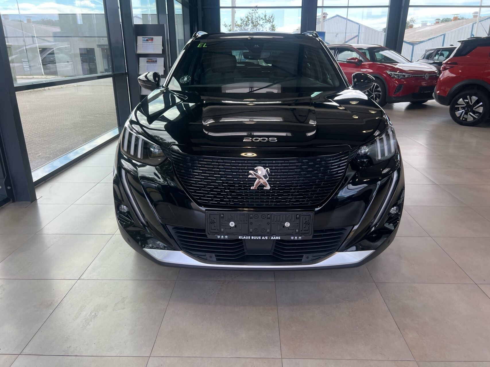Sort Peugeot e-2008 fra 2022