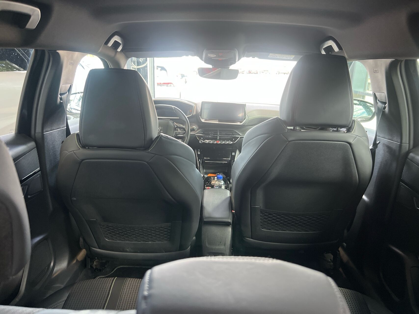 Sort Peugeot e-2008 fra 2022