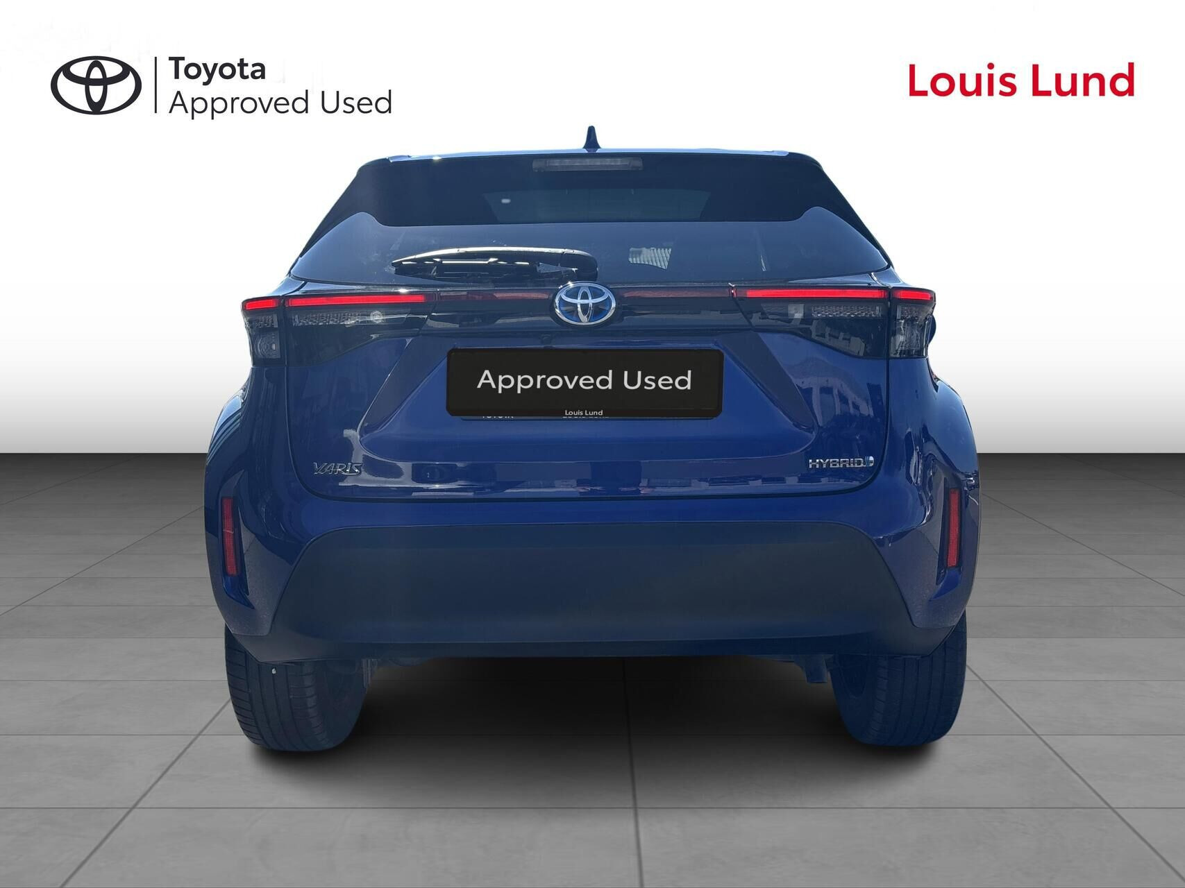 Blå Toyota Yaris Cross fra 2022
