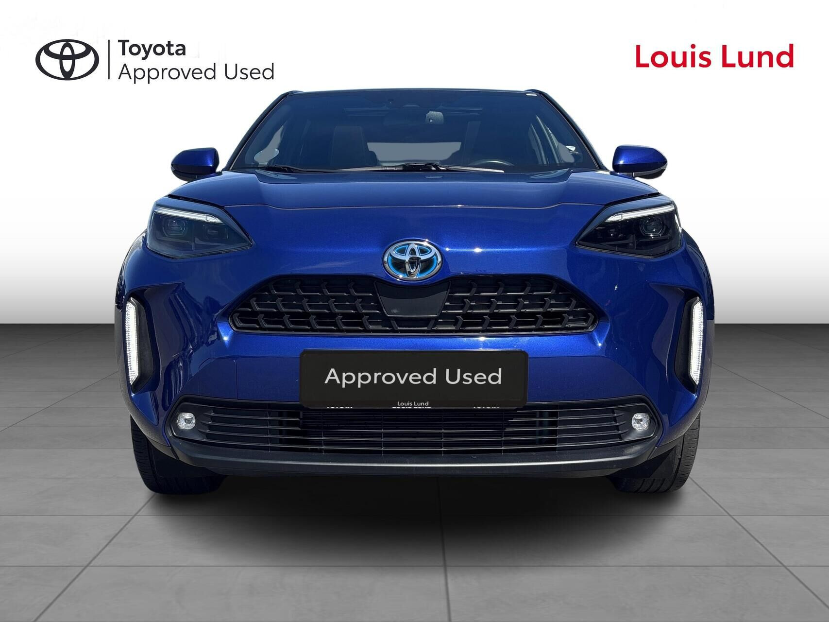 Blå Toyota Yaris Cross fra 2022