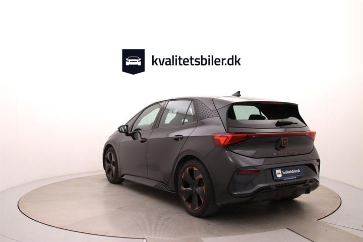Grå Cupra Born fra 2022