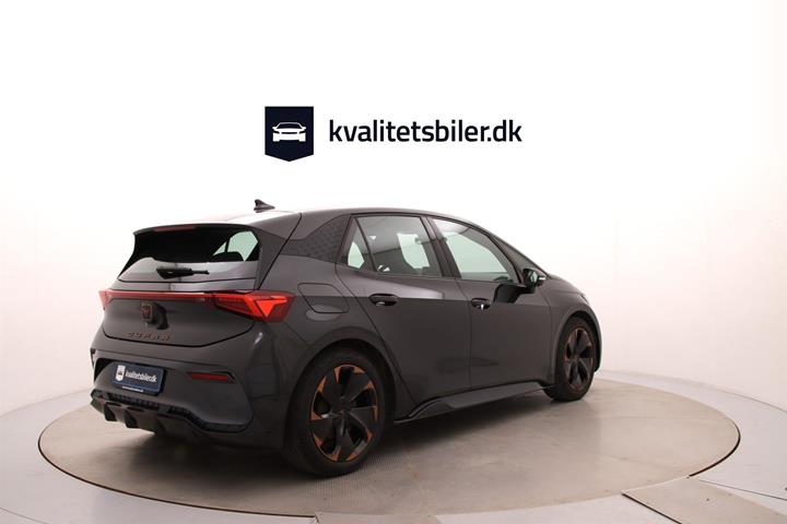 Grå Cupra Born fra 2022