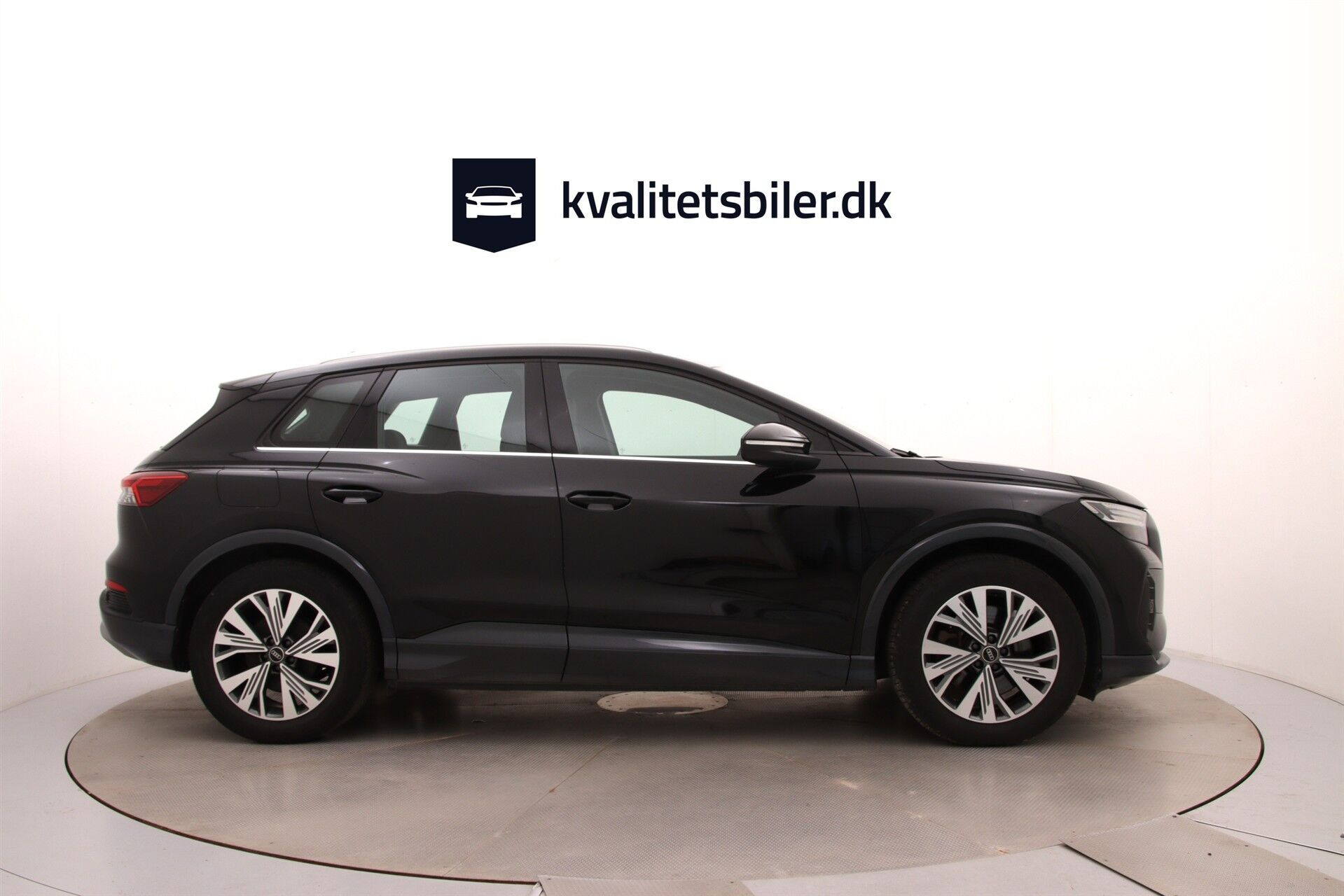 Sort Audi Q4 fra 2023