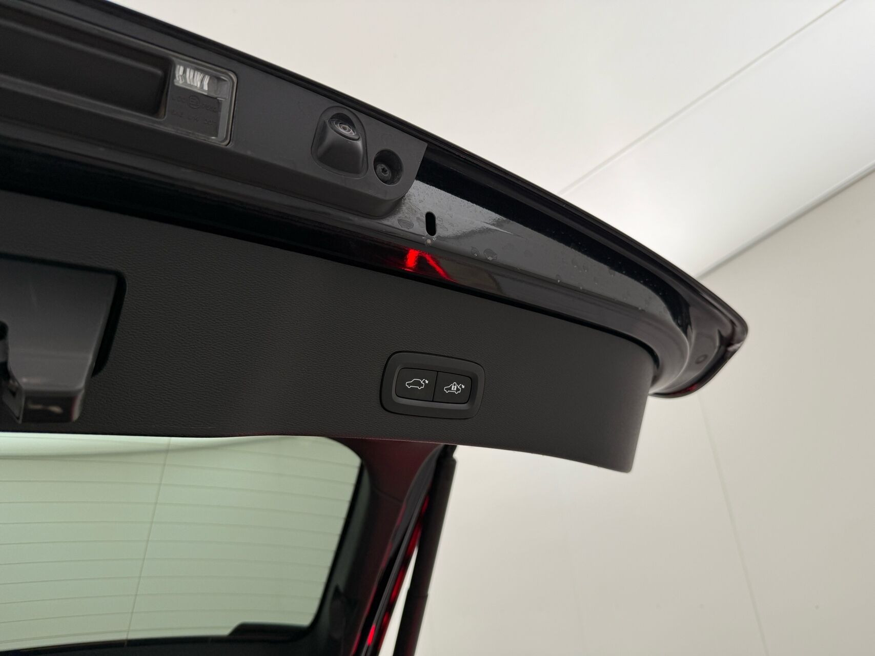 Sort Volvo C40 fra 2023