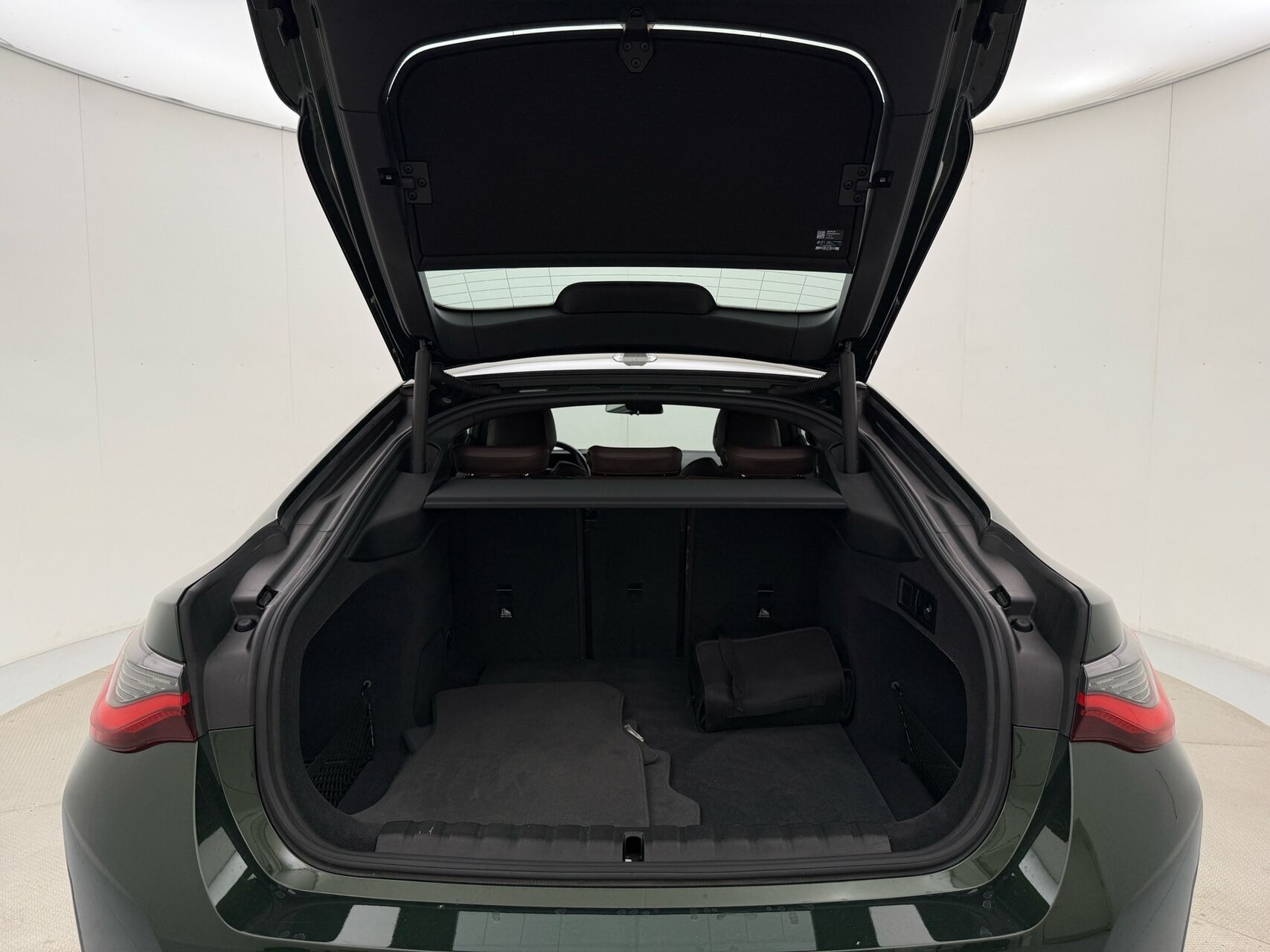 Grøn BMW i4 fra 2022