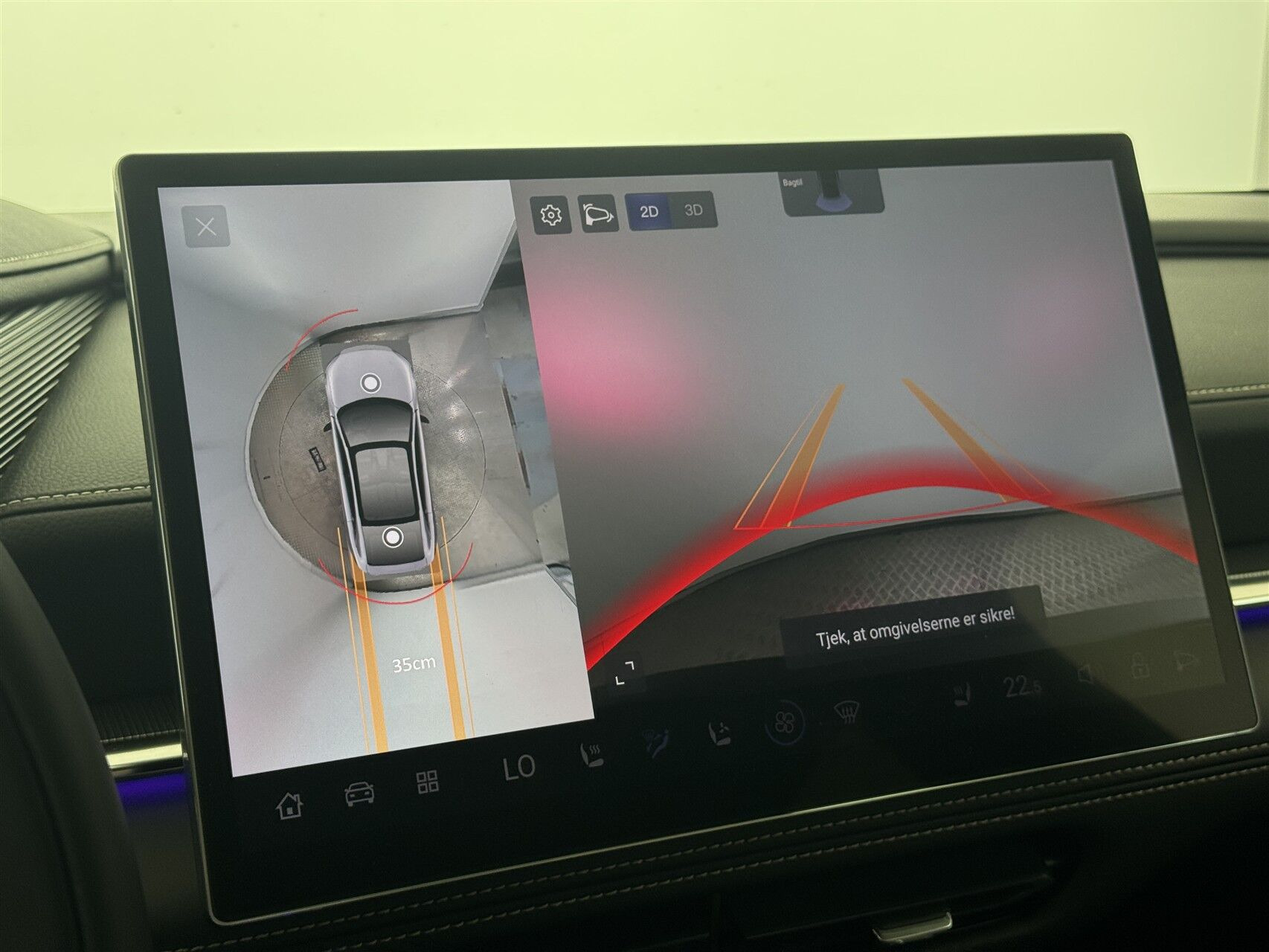Blå Mazda 6e fra 2026