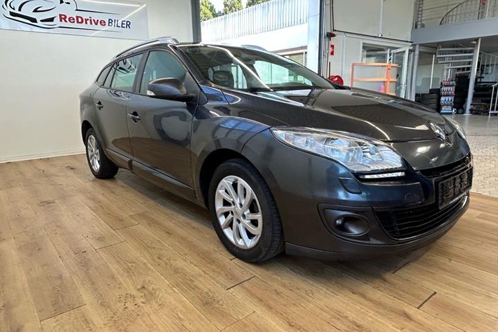 Grå Renault Mégane fra 2013