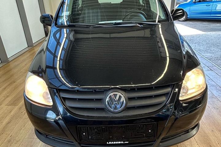 Sort VW Fox fra 2005