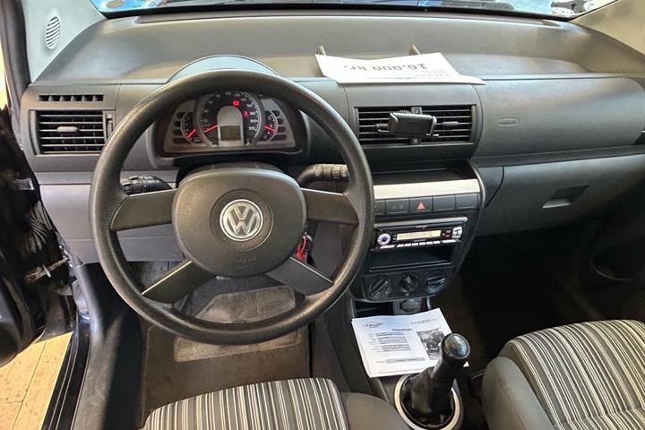 Sort VW Fox fra 2005