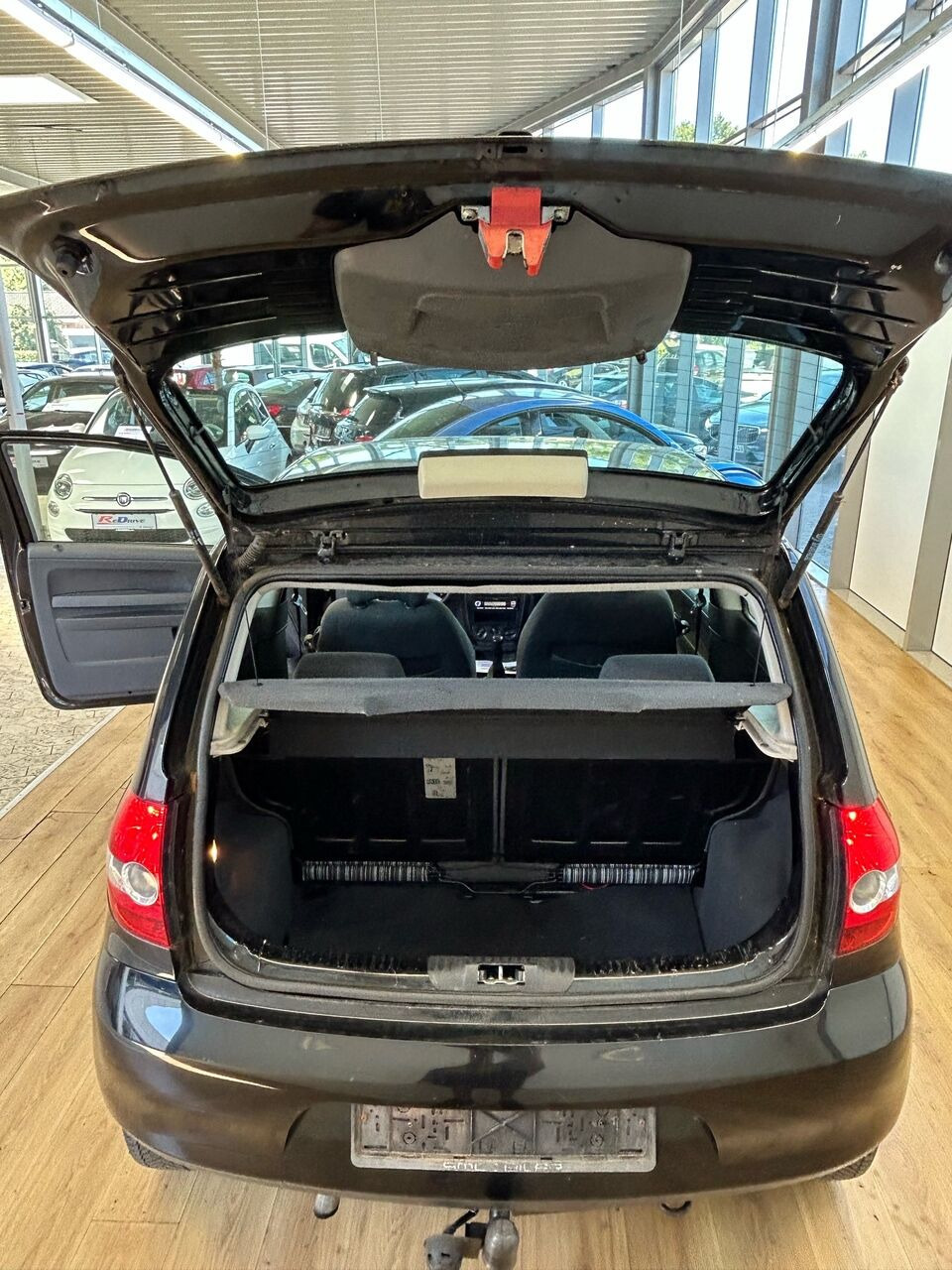 Sort VW Fox fra 2005