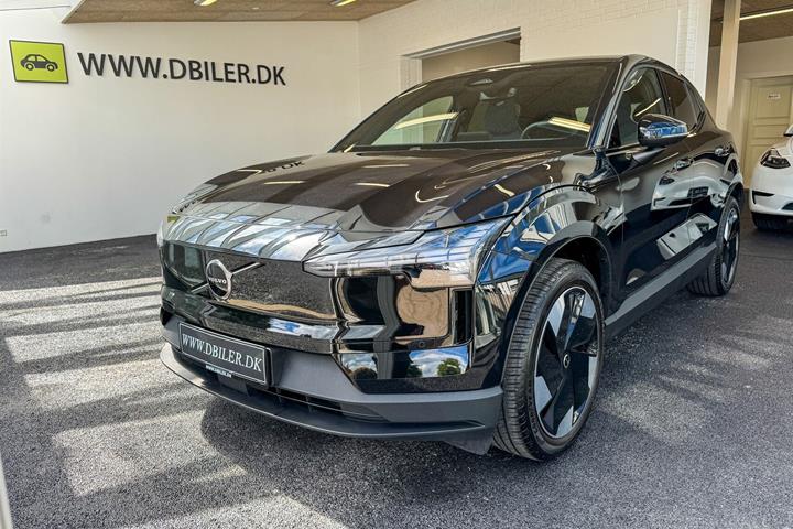 Sort Volvo EX30 fra 2025