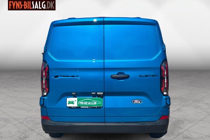 Blå Ford E-Transit Custom fra 2025