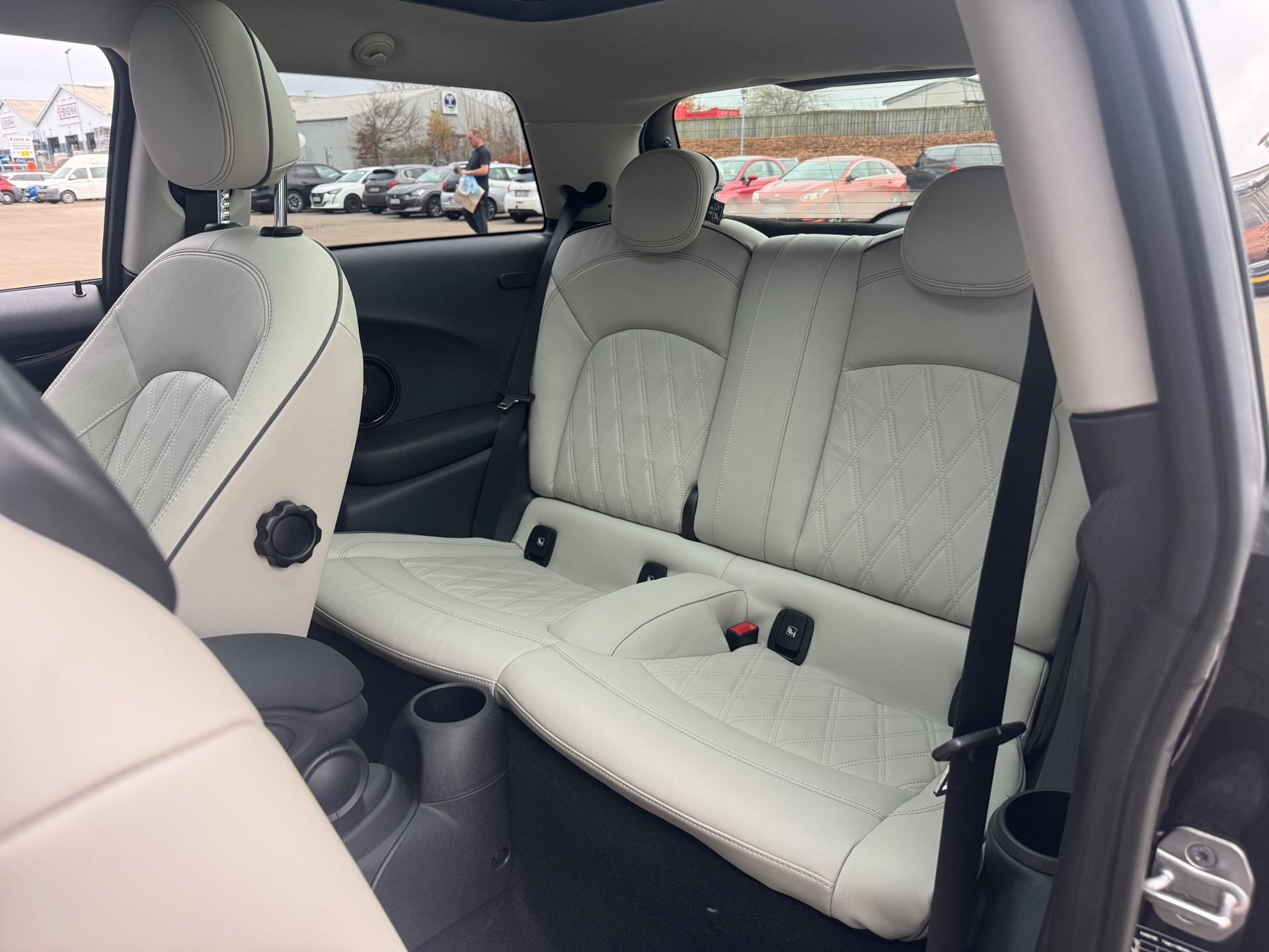 Sort Mini Cooper fra 2022