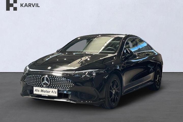 Sort Mercedes CLA250+ fra 2025 set udefra