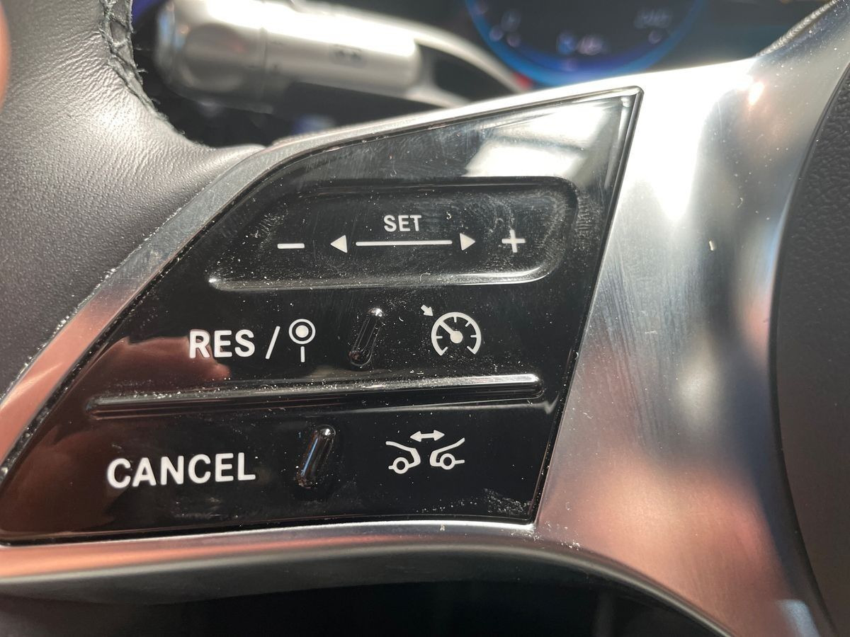 Sort Mercedes CLA250+ fra 2025