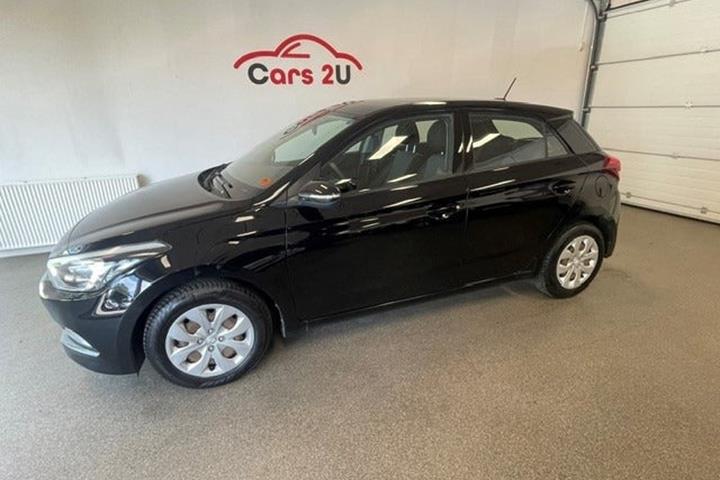 Sort Hyundai i20 fra 2017