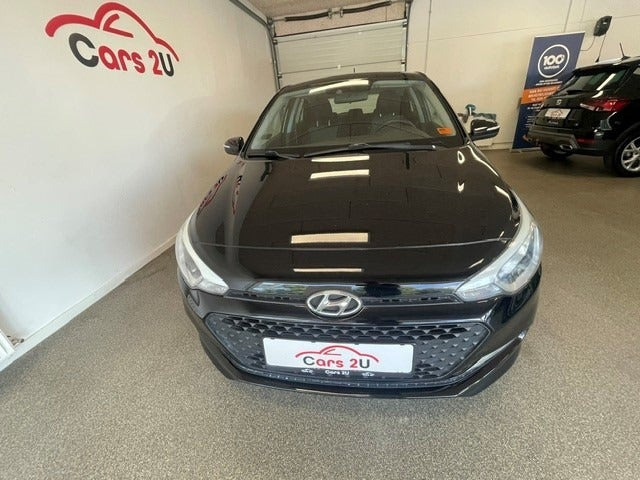 Sort Hyundai i20 fra 2017