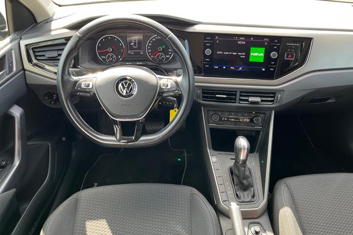 Sort VW Polo fra 2021