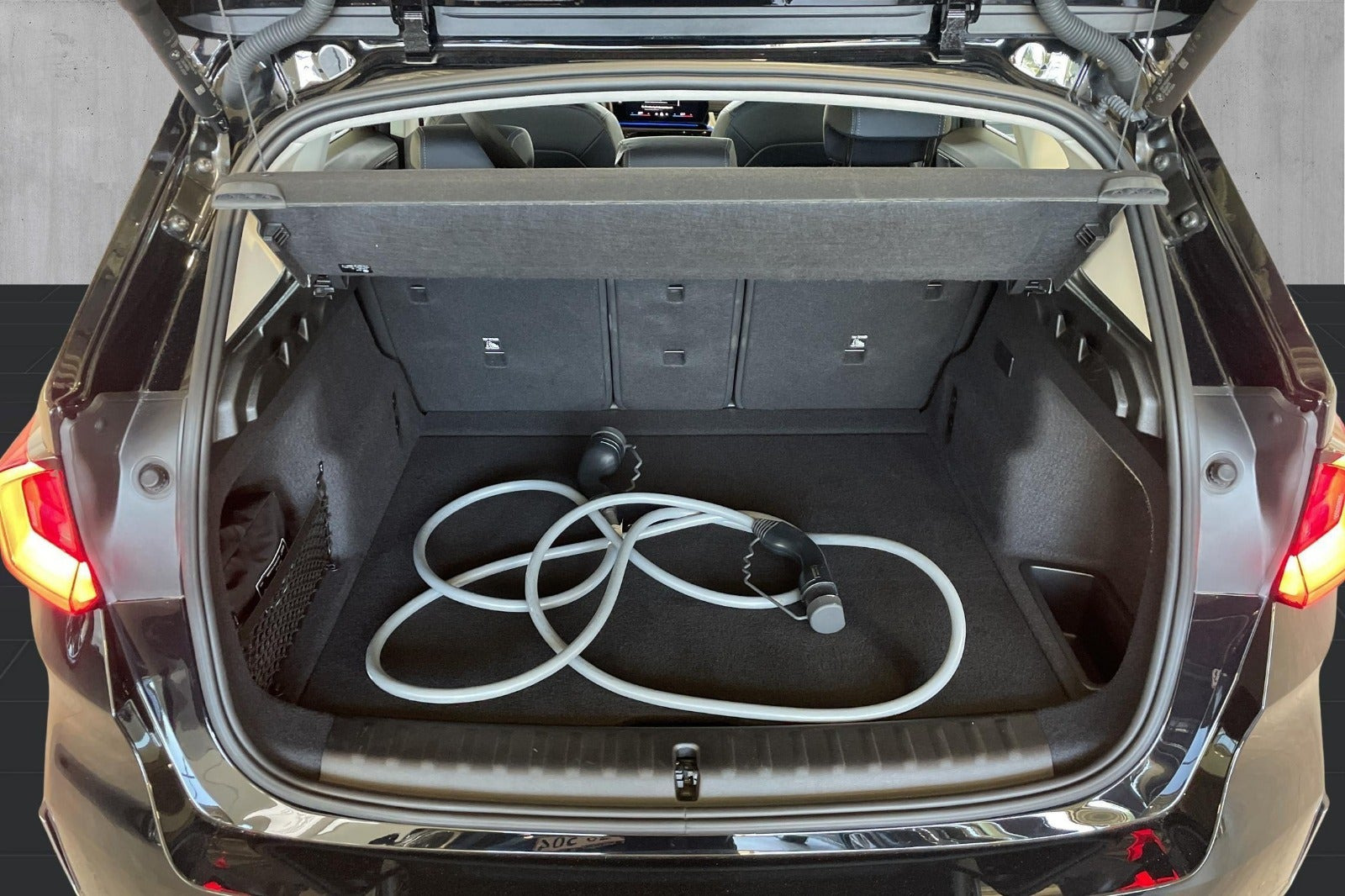 Sort BMW iX1 fra 2024