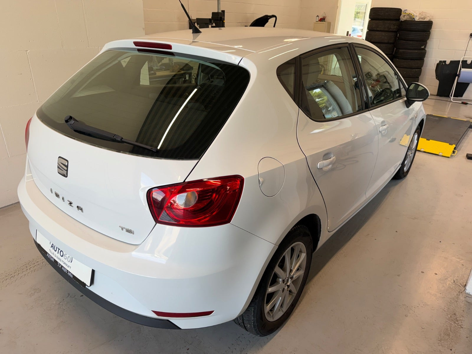 Hvid Seat Ibiza fra 2016