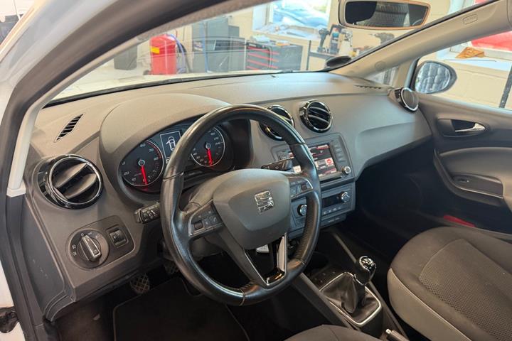 Hvid Seat Ibiza fra 2016