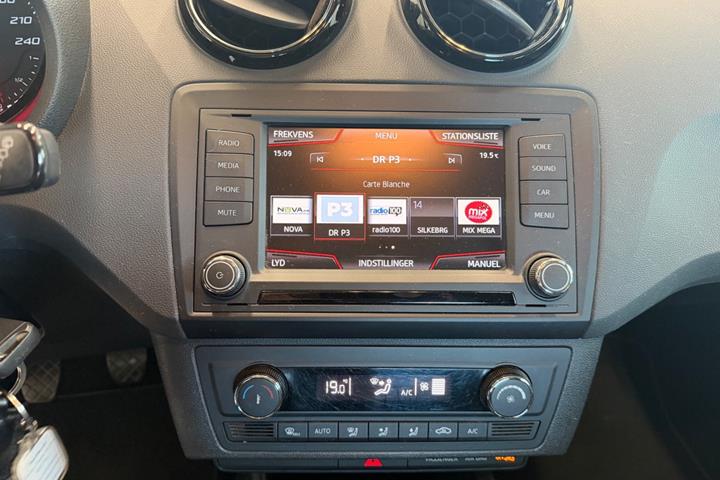 Hvid Seat Ibiza fra 2016