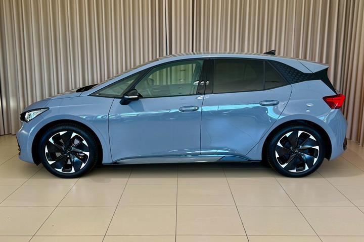 Grå Cupra Born fra 2024