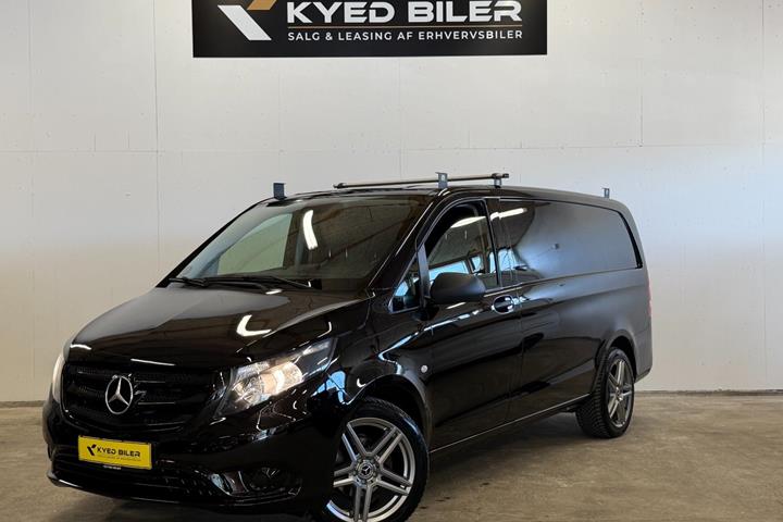Sort Mercedes Vito 114 fra 2019