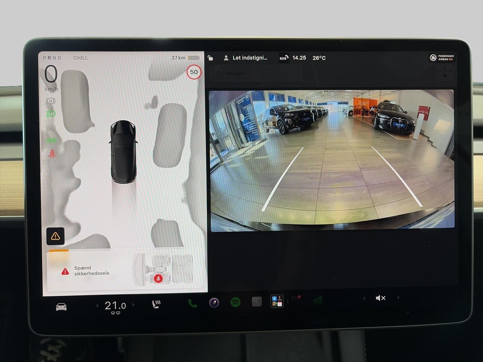 Sort Tesla Model 3 fra 2023