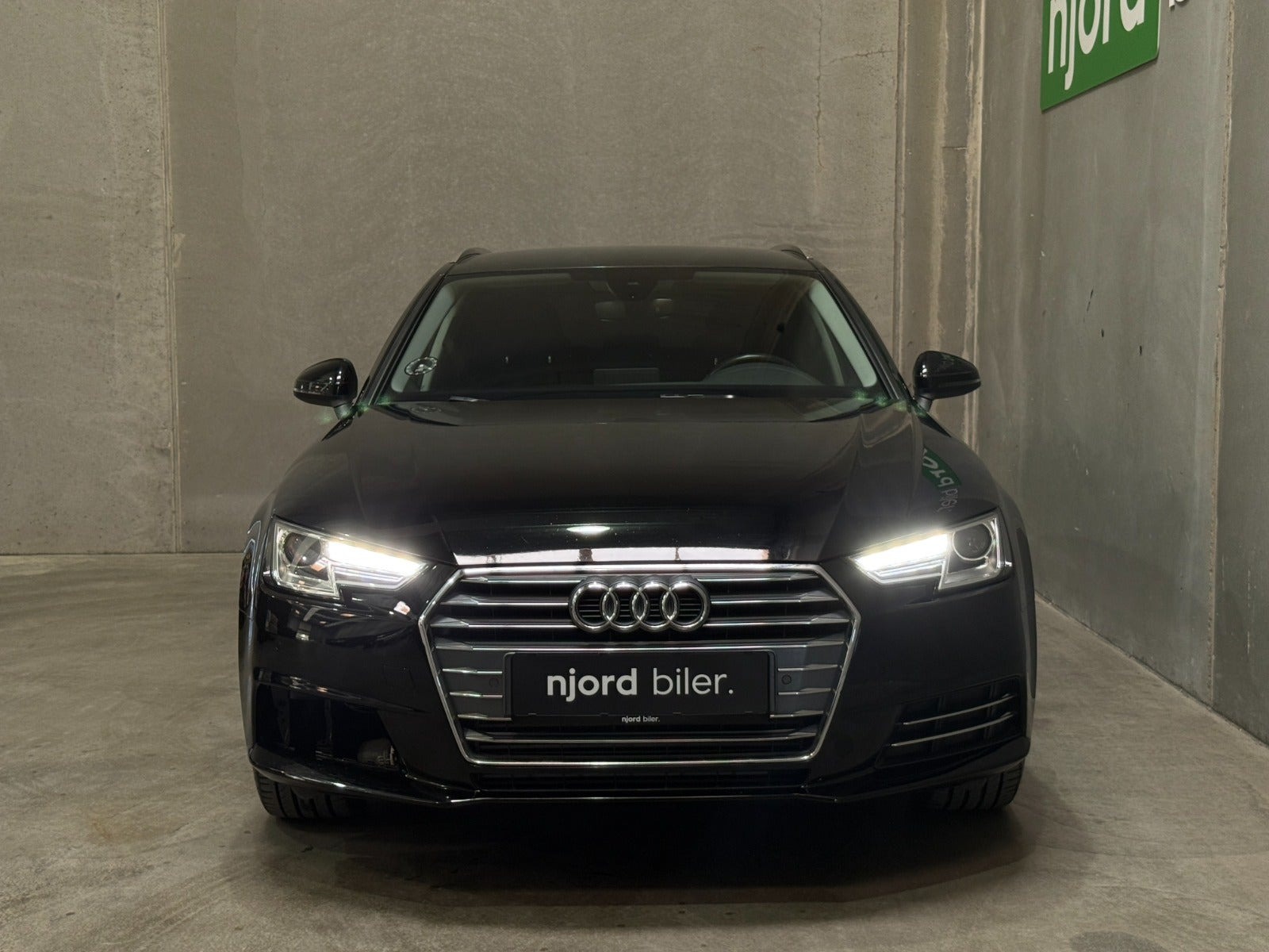 undefined Audi A4 fra 2016