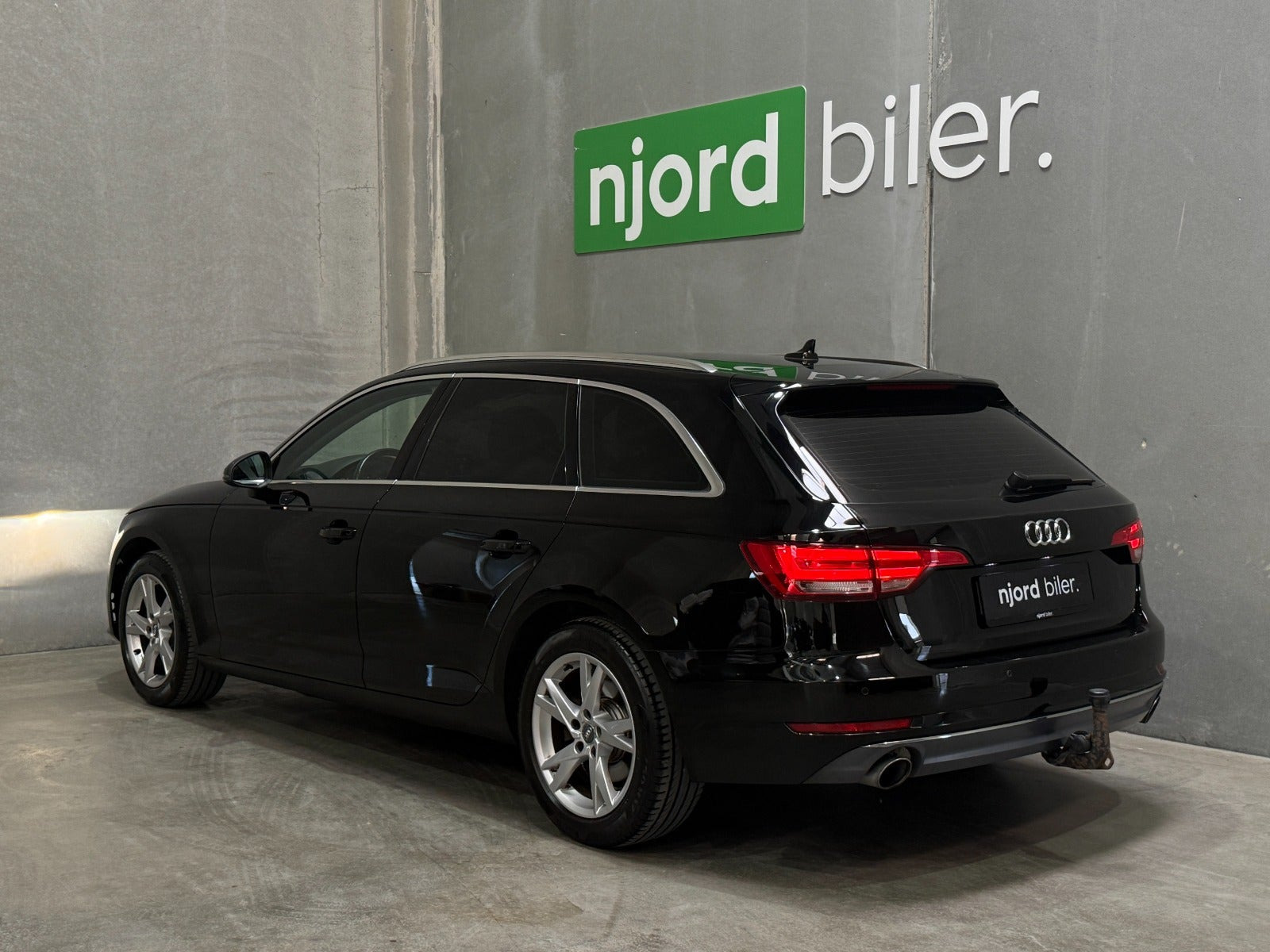 undefined Audi A4 fra 2016