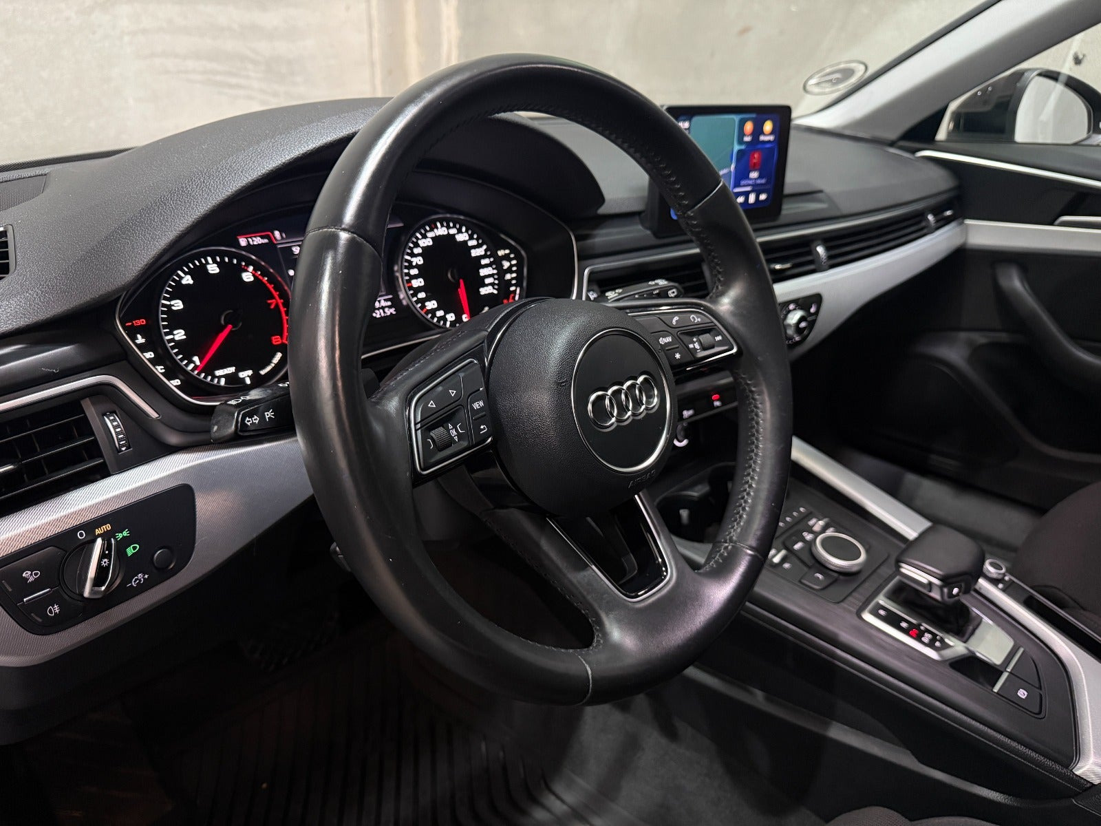 undefined Audi A4 fra 2016
