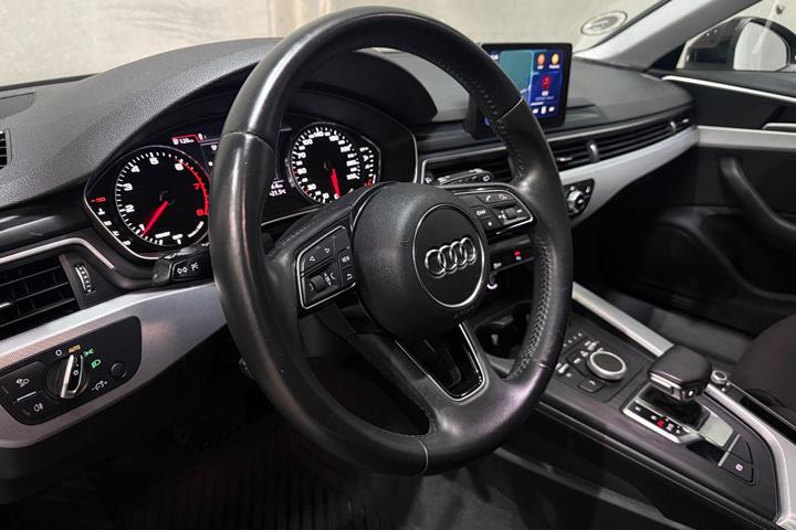 undefined Audi A4 fra 2016