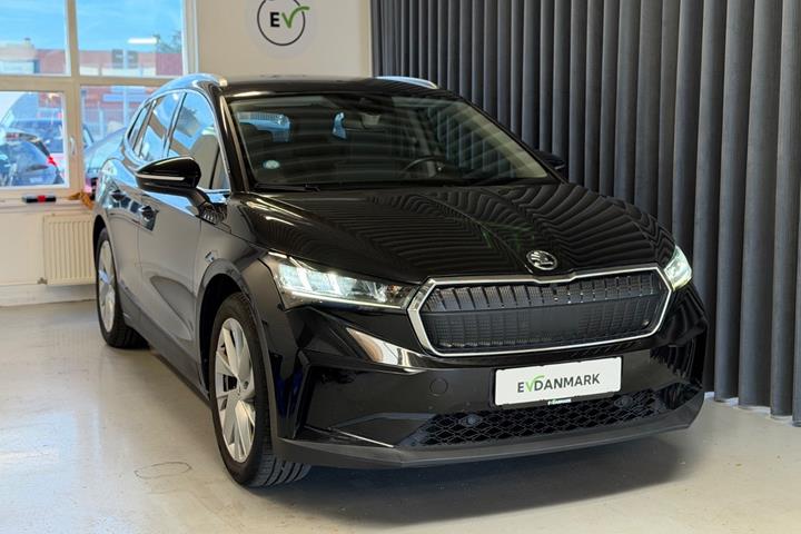 Sort Skoda Enyaq fra 2021