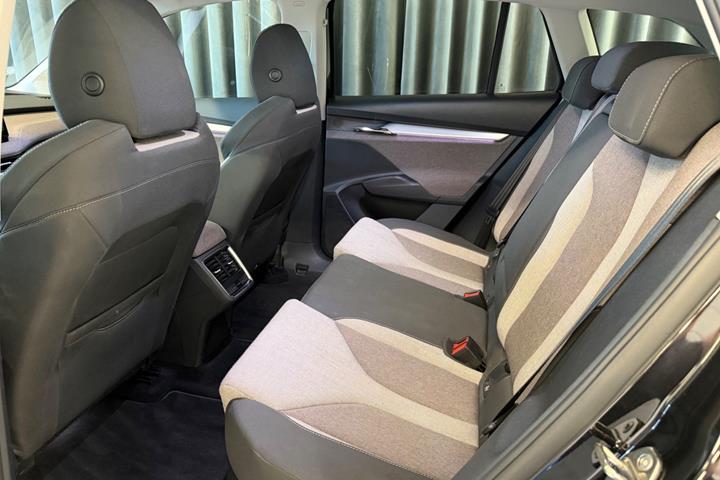 Sort Skoda Enyaq fra 2021