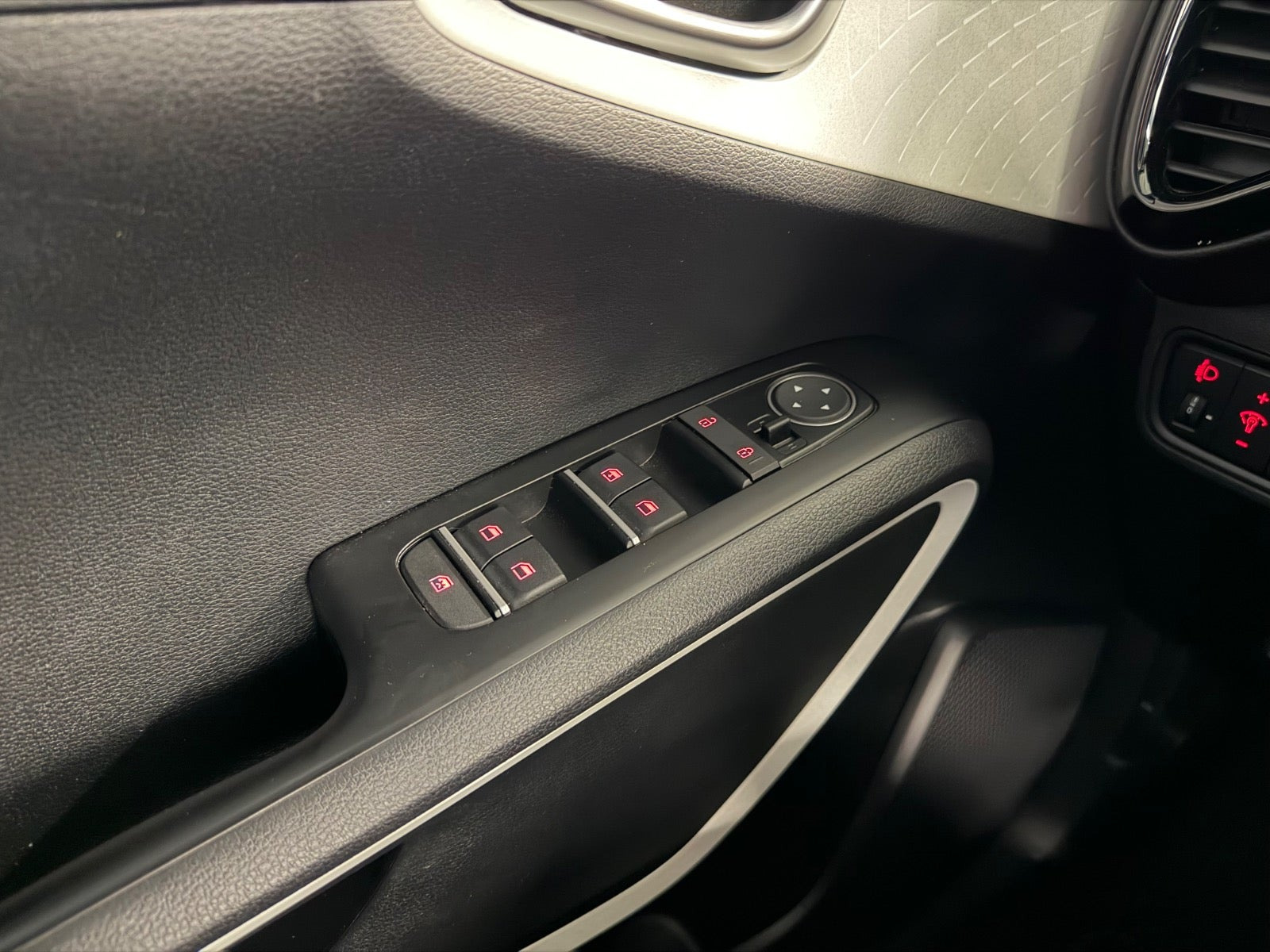 Grå Kia e-Soul fra 2021