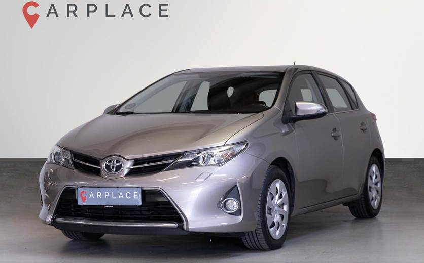 Toyota Auris 1,6 T1+