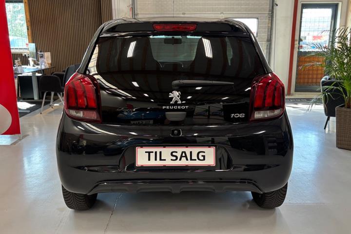 Sort Peugeot 108 fra 2017