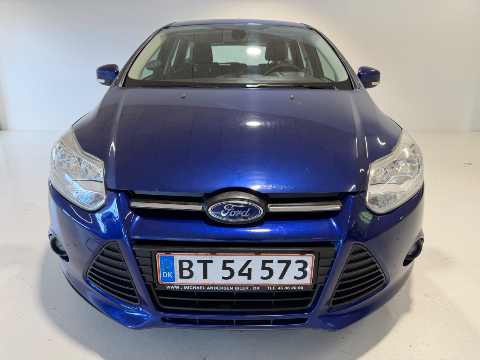 Blå Ford Focus fra 2014