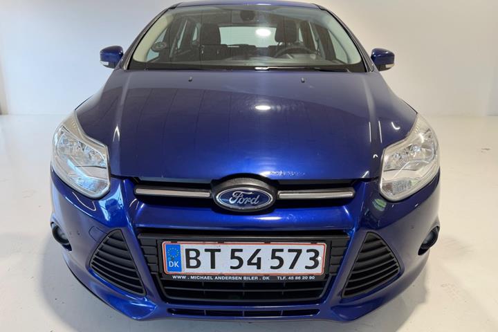 Blå Ford Focus fra 2014