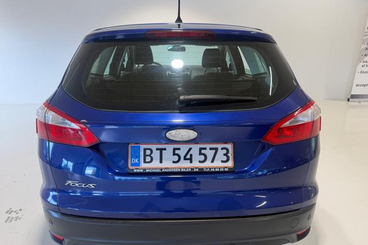 Blå Ford Focus fra 2014