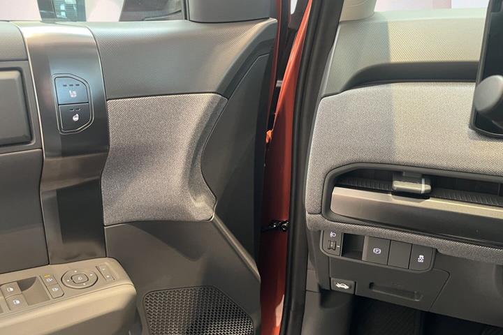 Orange Kia EV3 fra 2026