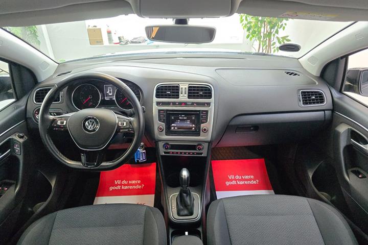Sort VW Polo fra 2015