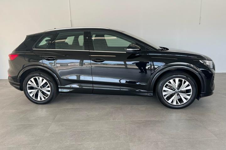 Sort Audi Q4 e-tron fra 2022