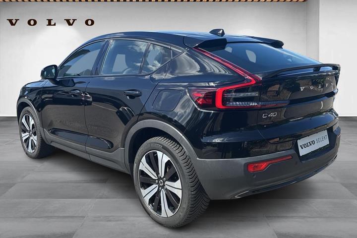 Sort Volvo C40 fra 2023