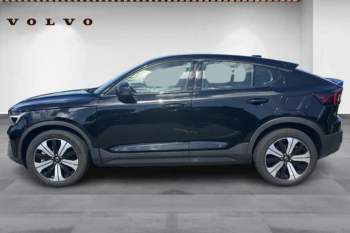 Sort Volvo C40 fra 2023