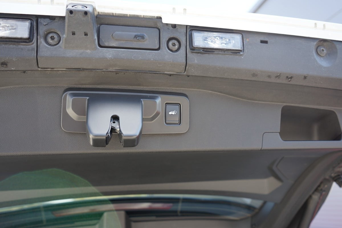 Hvid Renault Scenic E-Tech fra 2024