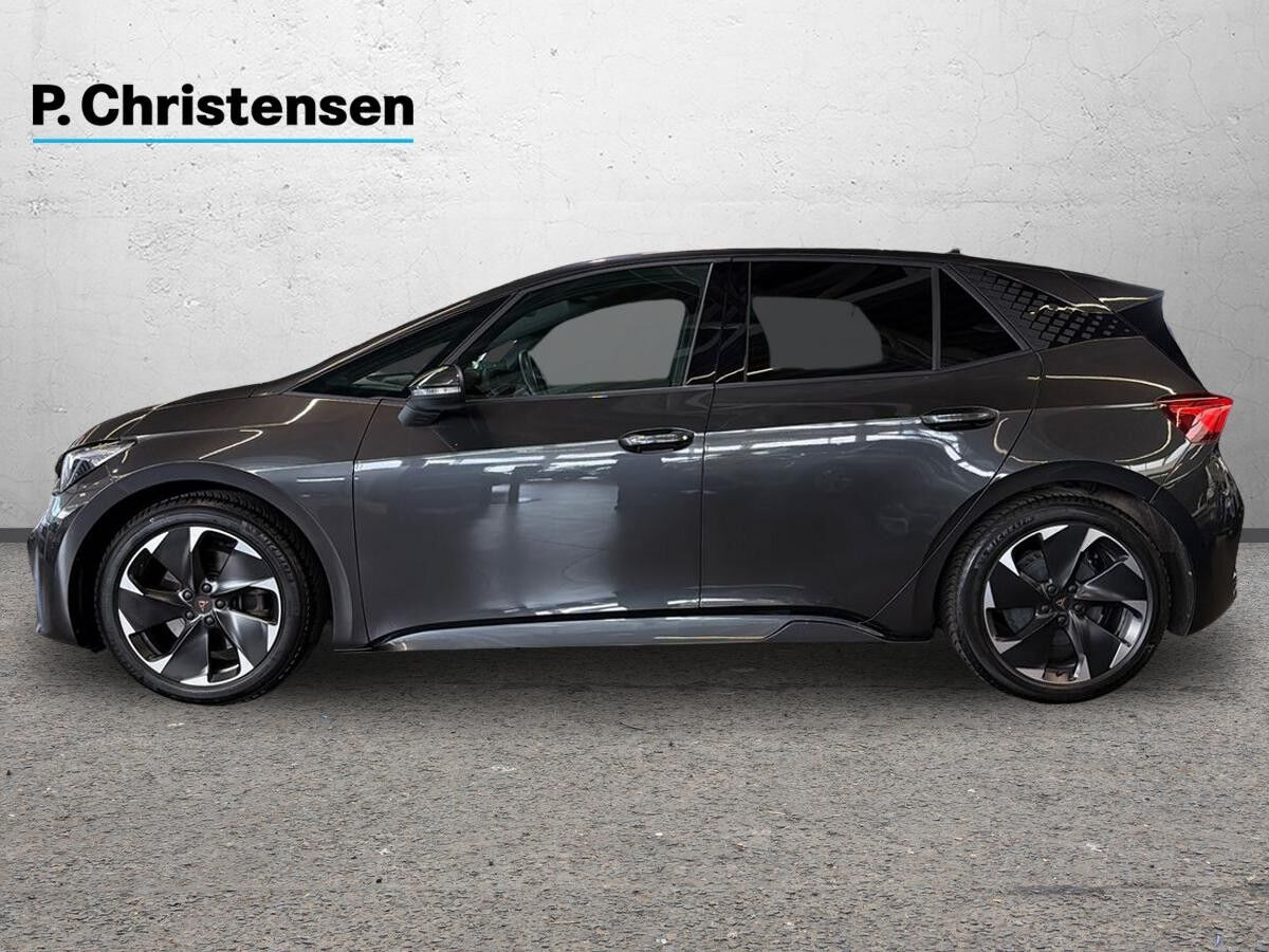 Sort Cupra Born fra 2024
