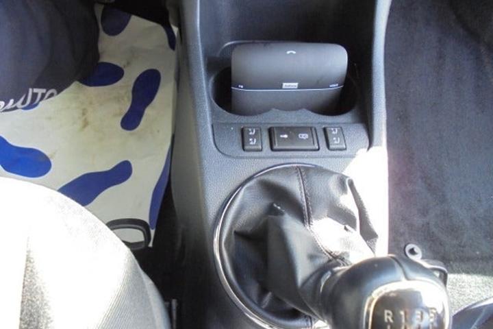 Grå Skoda Fabia fra 2014