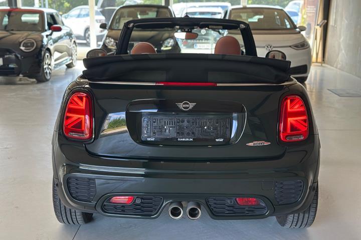 Grøn Mini Cooper S fra 2019